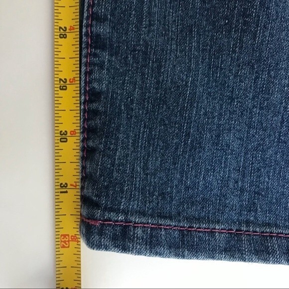 Ecko Red Denim Distressed Studded Back Pocket Straight Leg Jeans Women's Size 22 - Picture 12 of 16